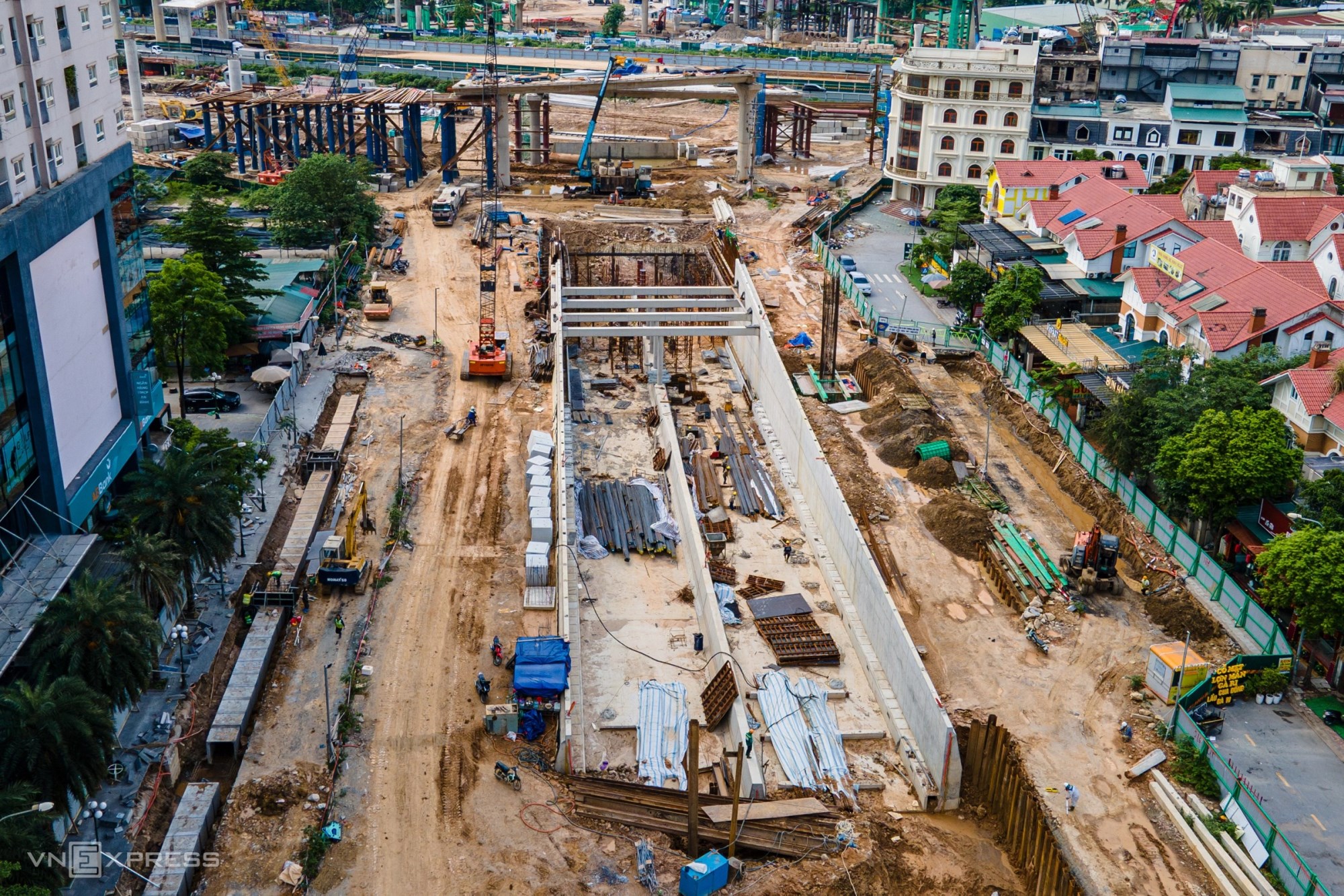 TOÀN CẢNH TIẾN ĐỘ VÀNH ĐAI 3,5 HÀ NỘI: NHIỀU ĐOẠN ĐÃ HÌNH THÀNH, MỘT SỐ KHU VỰC VẪN CHỜ VỐN VÀ MẶT BẰNG 12052613