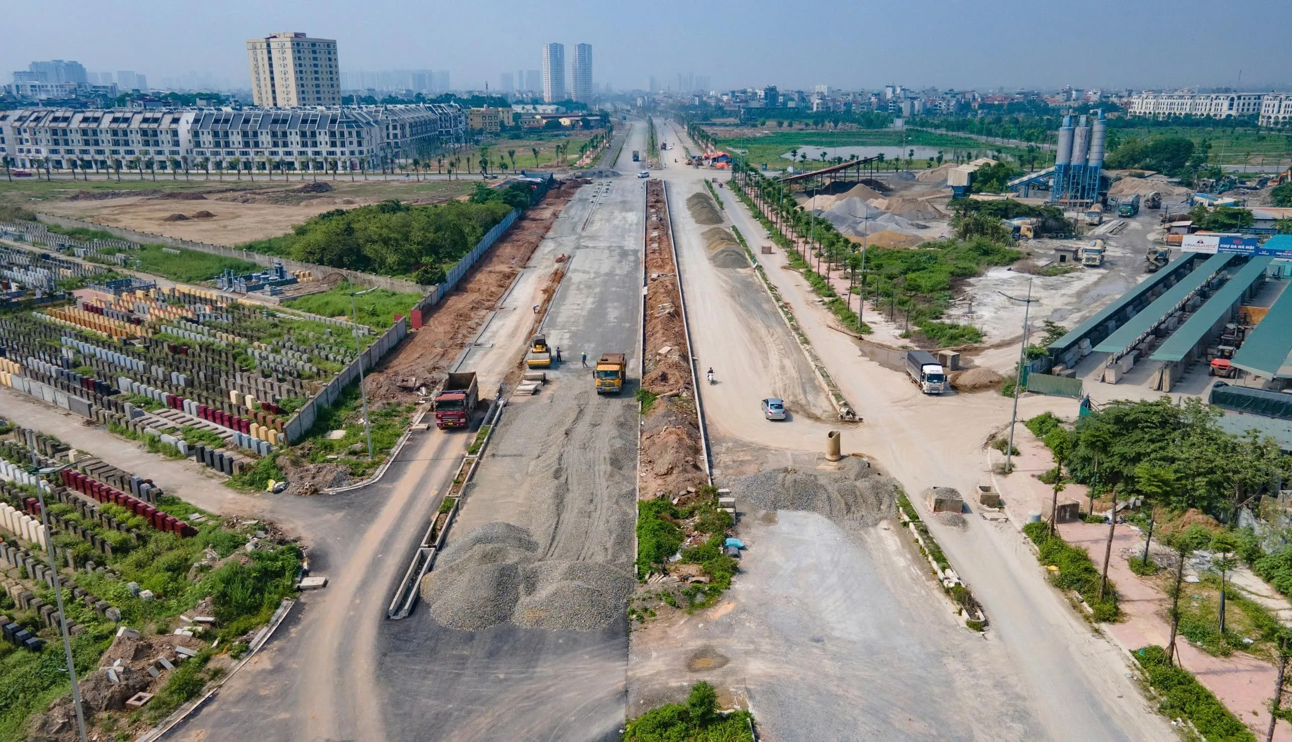 Hạ tầng giao thông làm thay đổi giá bất động sản phía Tây Hà Nội toan canh thi cong vanh dai 3,5 qua hoai duc 2026
